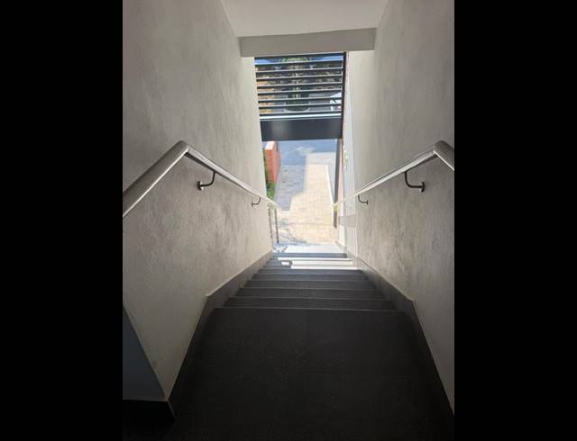 1 BEDROOM APARTMENT FOR SALE IN SANDRINGHAM